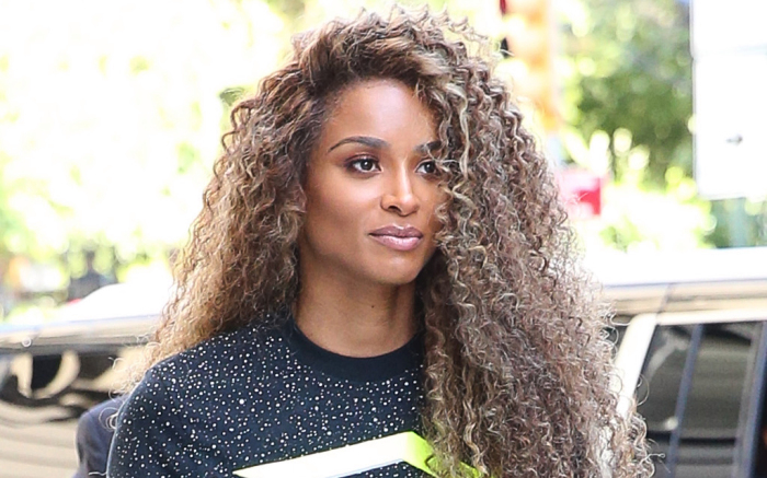 Ciara Star Américaine s’engageant dans la lutte contre l’infertilité féminine